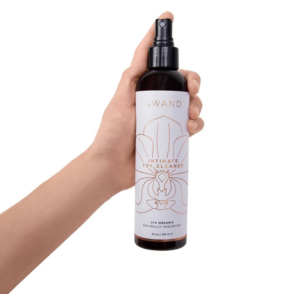 Le Wand Organic Toy Cleaner - 4oz/8oz Formula | Ride The Cowgirl Le Wand Organic Toy Cleaner - 4oz/8oz Formula | Ride The Cowgirl